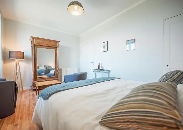 Et Table D'hotes - Les Jardins De La Longagne