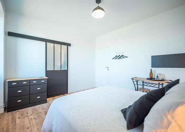 住宿加早餐酒店 Et Table D'hotes - Les Jardins De La Longagne Saussenac