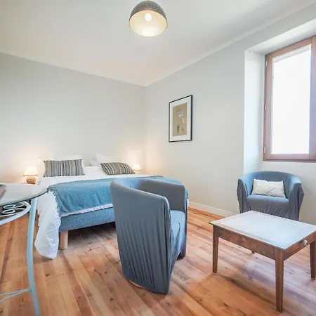 Bed & Breakfast Et Table D'hotes - Les Jardins De La Longagne Saussenac