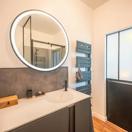 Et Table D'hotes - Les Jardins De La Longagne Bed & Breakfast Saussenac