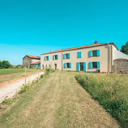 Alojamento de Acomodação e Pequeno-almoço Et Table D'hôtes - Les Jardins De La Longagne